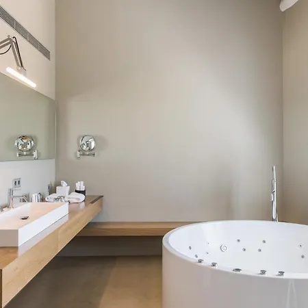 Mas Lazuli Hotel 4*
