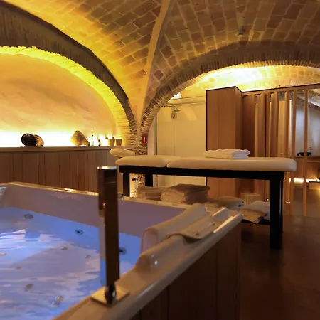 Hotel Mas Lazuli By Fimedhotels Pau